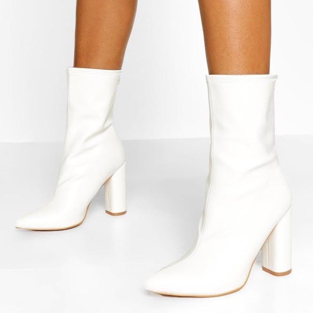 Boohoo Pointed Sock Boot White